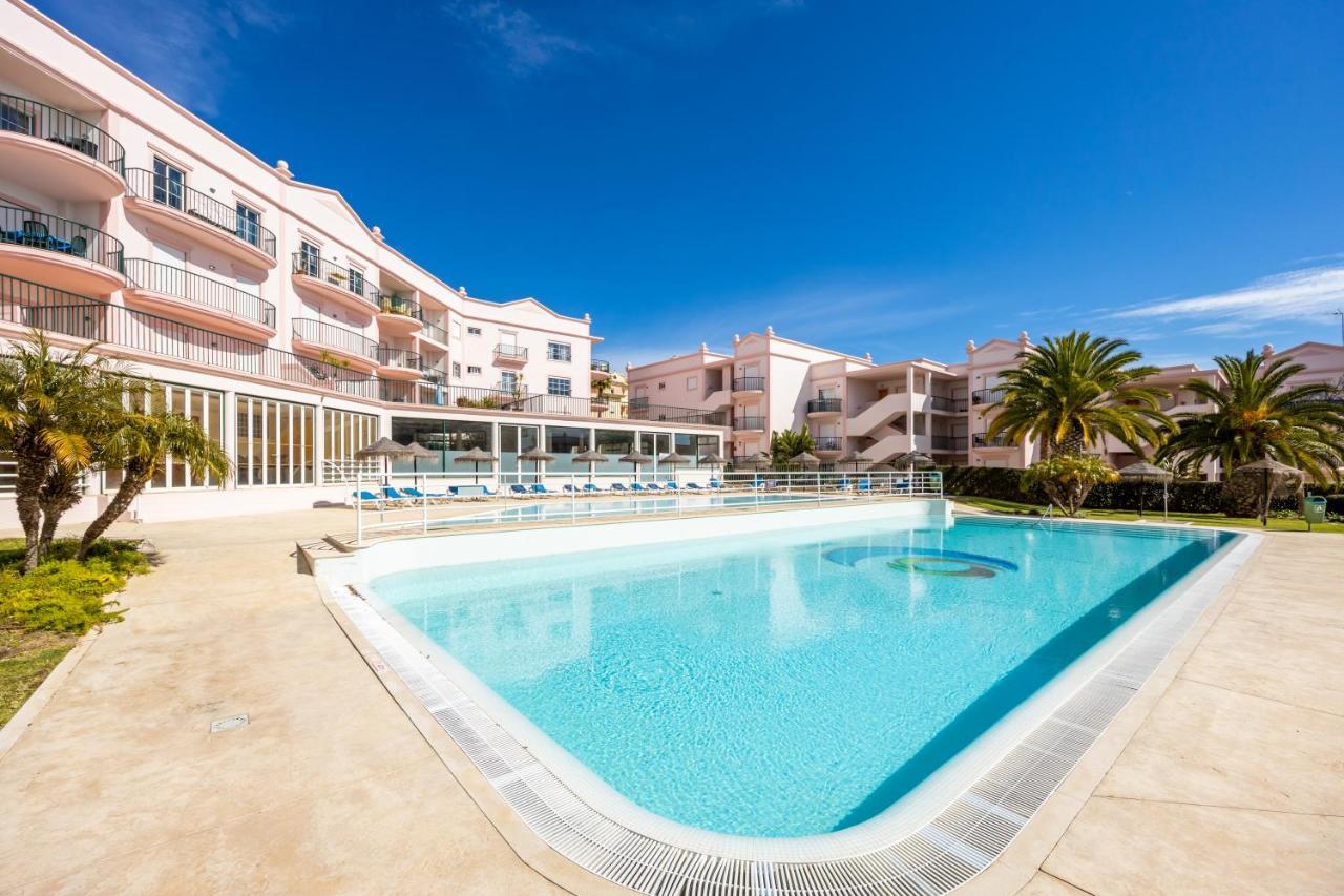 Апартаменты Algarve Golf And Relaxation Praia Da Luz Экстерьер фото
