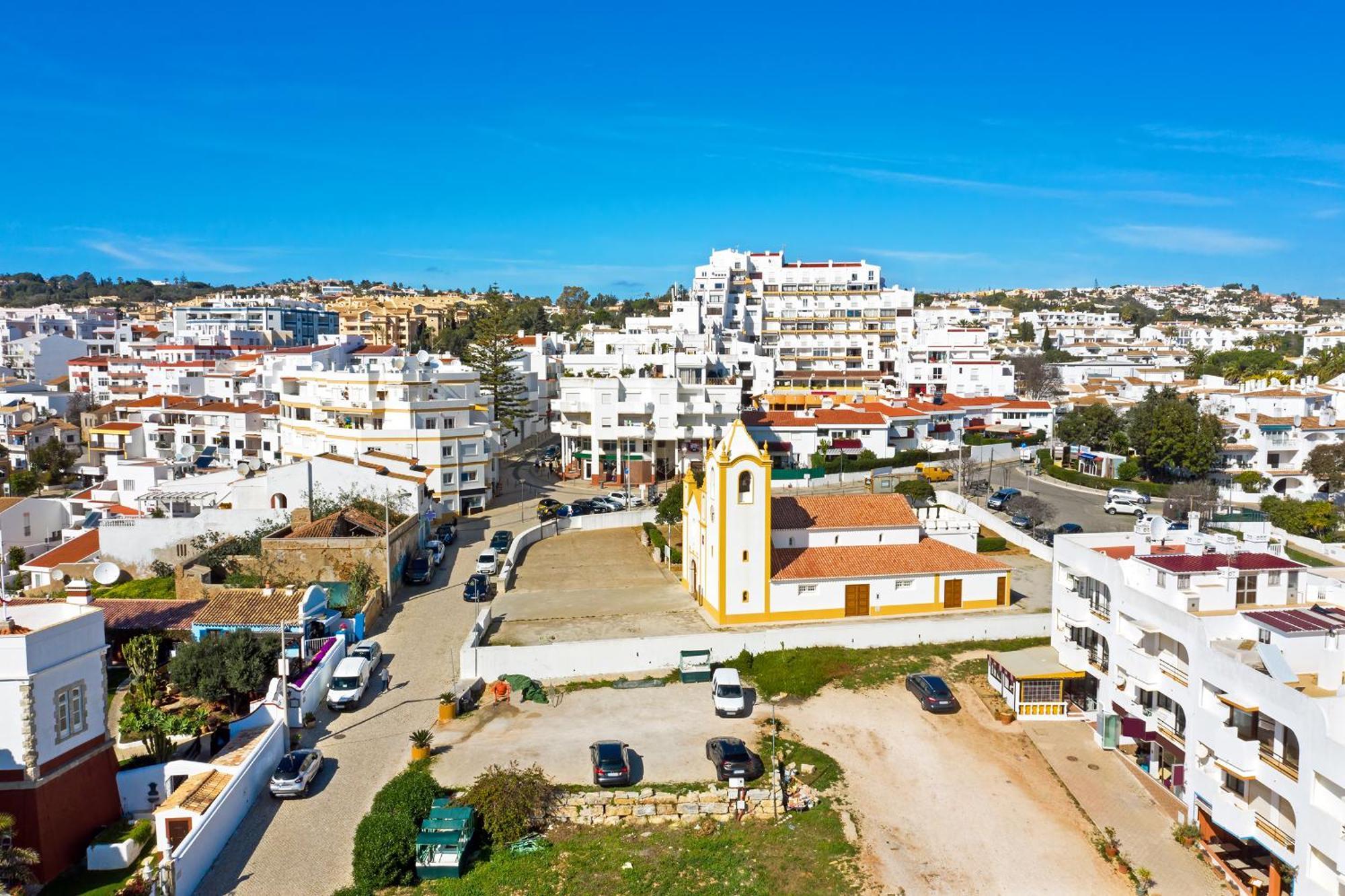 Апартаменты Algarve Golf And Relaxation Praia Da Luz Экстерьер фото